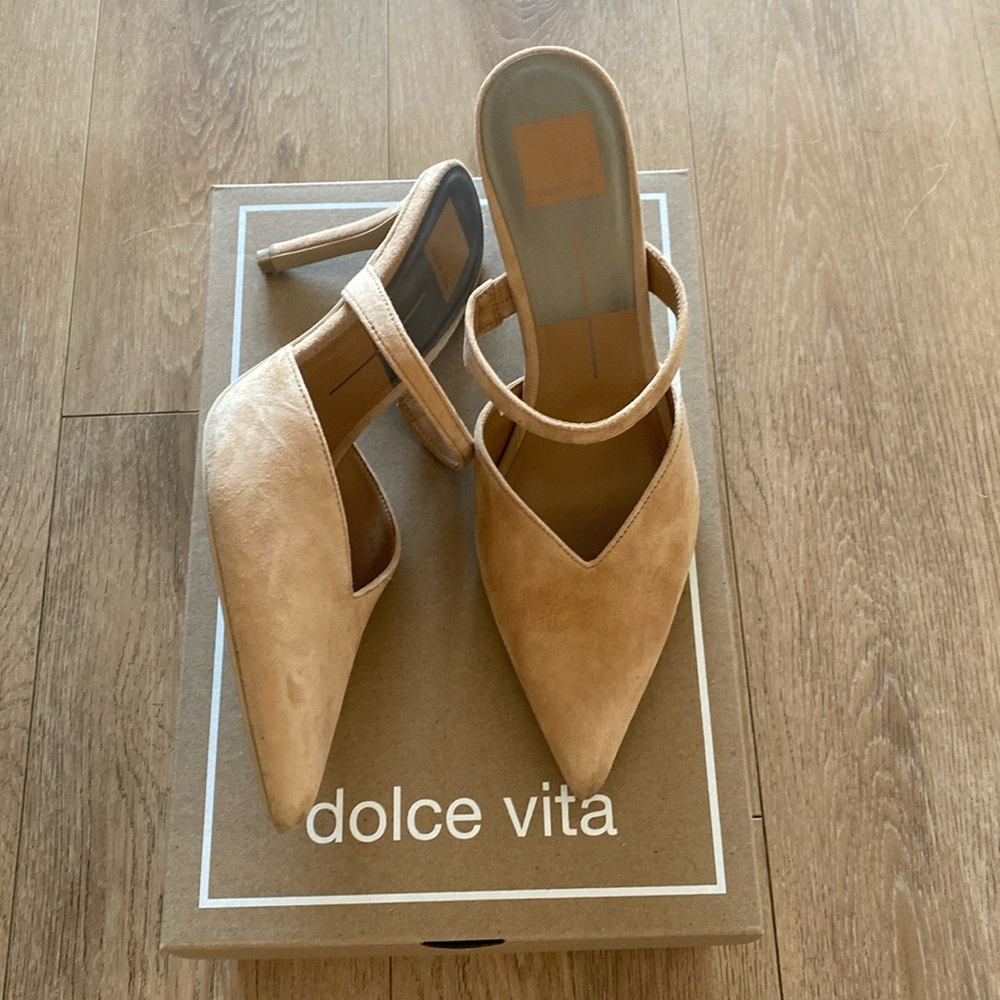 DOLCE VITA Kanika Tan Suede Mule Heels Size 8